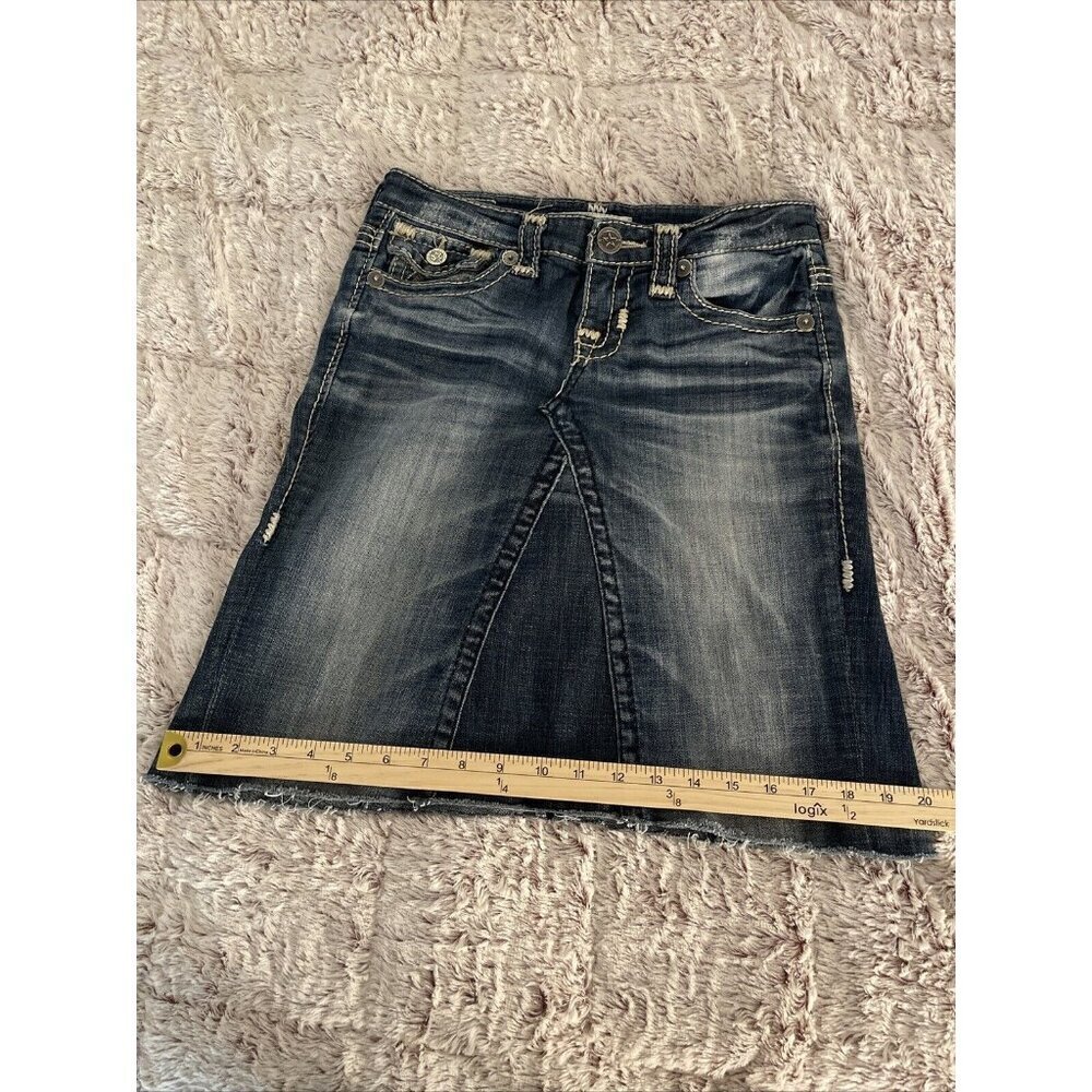 Big Star Sweet Mini Skirt Denim Distressed Women’s Size 26L Blue , 5 Pockets
